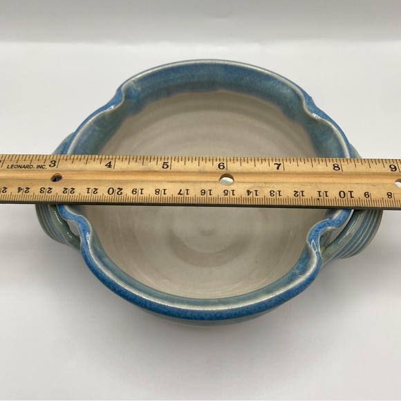 Beautiful Ceramic Bowl - Picture 8 of 9